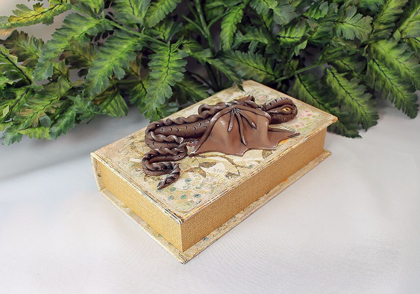 Polymer Clay Brown Dragon Book - 1-065