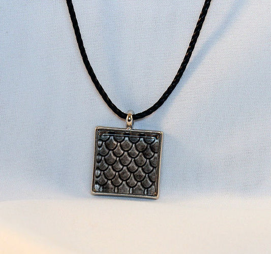 Gray Handcrafted Glass Dragon Scale Necklace - 13-008A