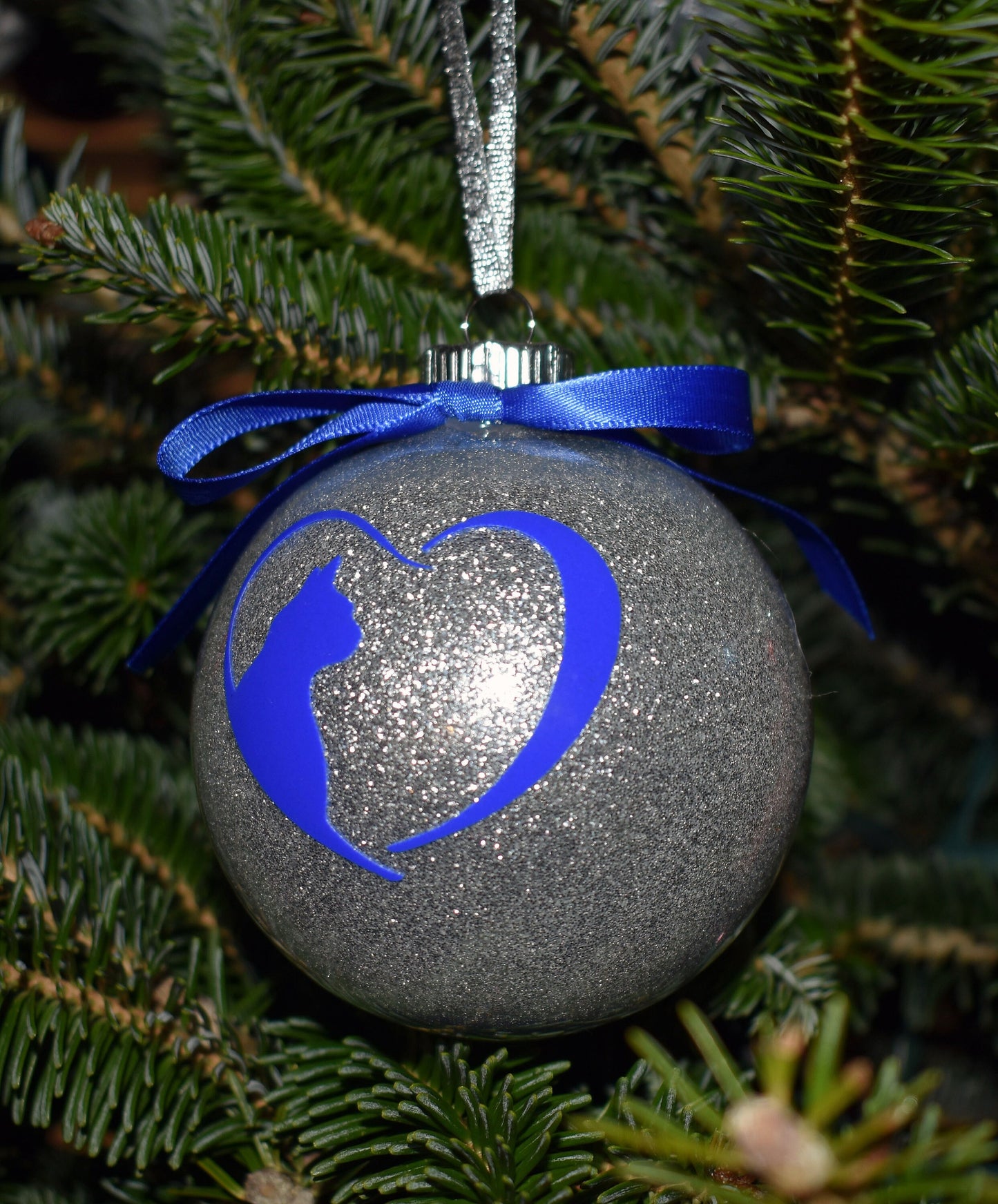Cat Glitter White and Blue Ornament - 7-018